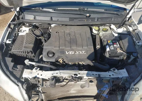 2010 Buick Lacrosse Cxs z USA, uszkodzony, nr VIN 1G4GE5EV6AF222117